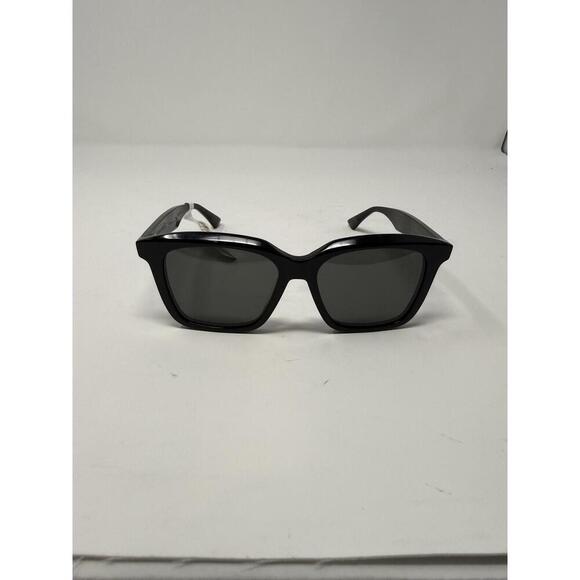 Bottega Veneta Unisex Black Square Sunglasses Grey Lens RTL: $430.00 main image 4